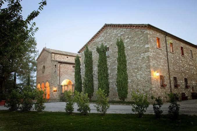 Antica Residenza San Girolamo Frontino エクステリア 写真