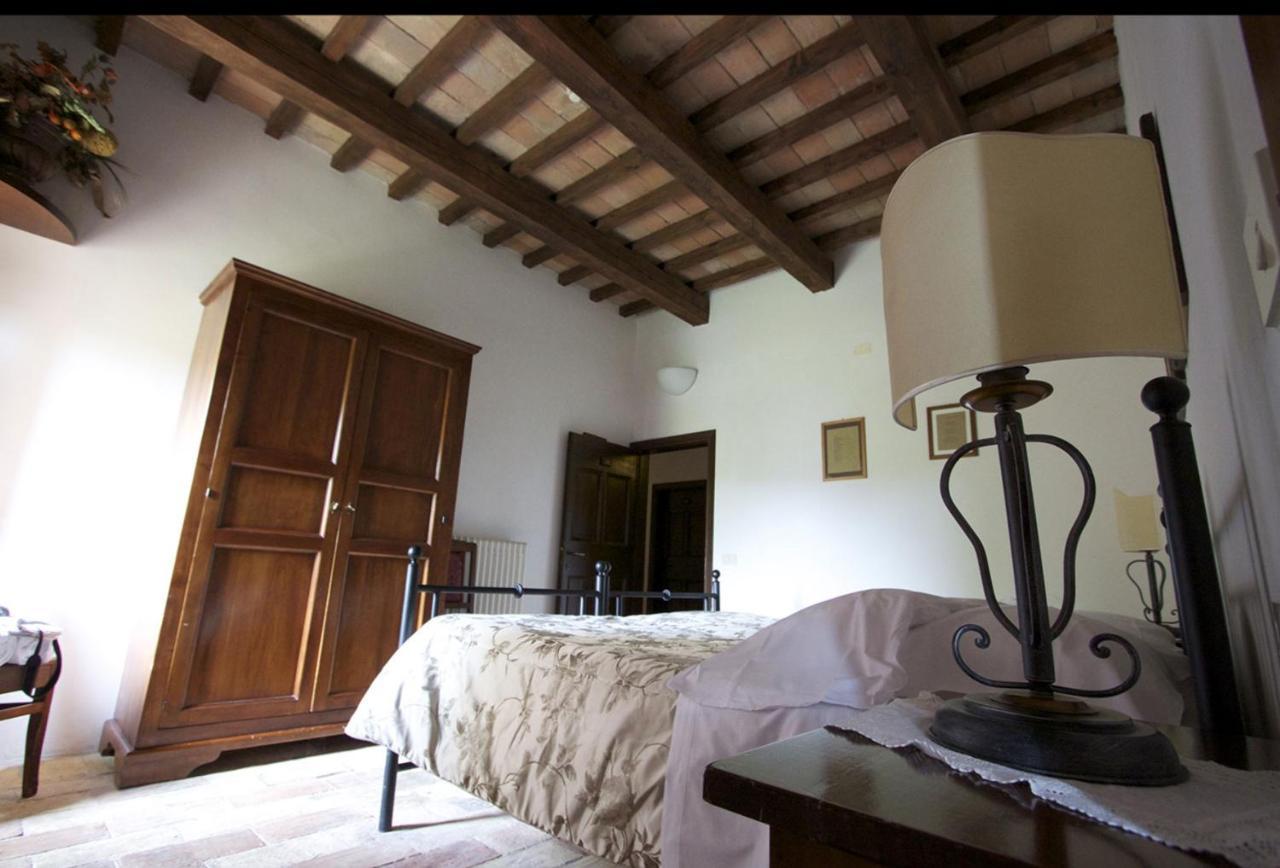 Antica Residenza San Girolamo Frontino エクステリア 写真