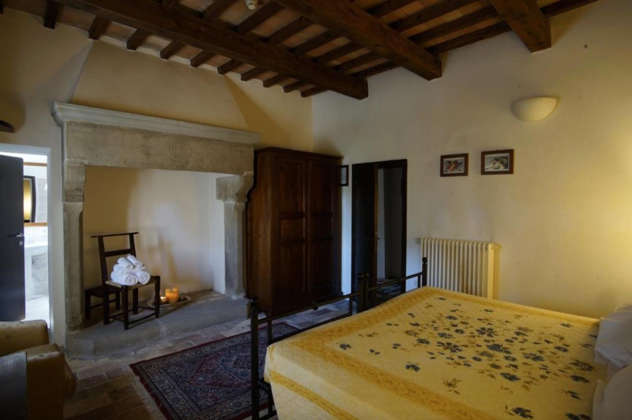 Antica Residenza San Girolamo Frontino エクステリア 写真
