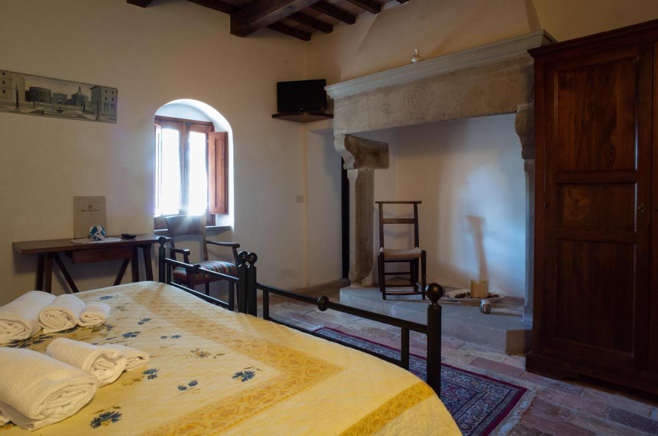 Antica Residenza San Girolamo Frontino エクステリア 写真